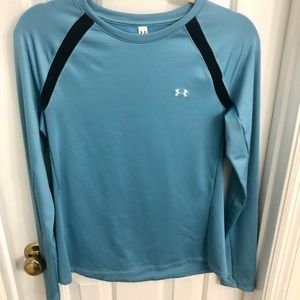 Under Armour long sleeve dryfit shirt